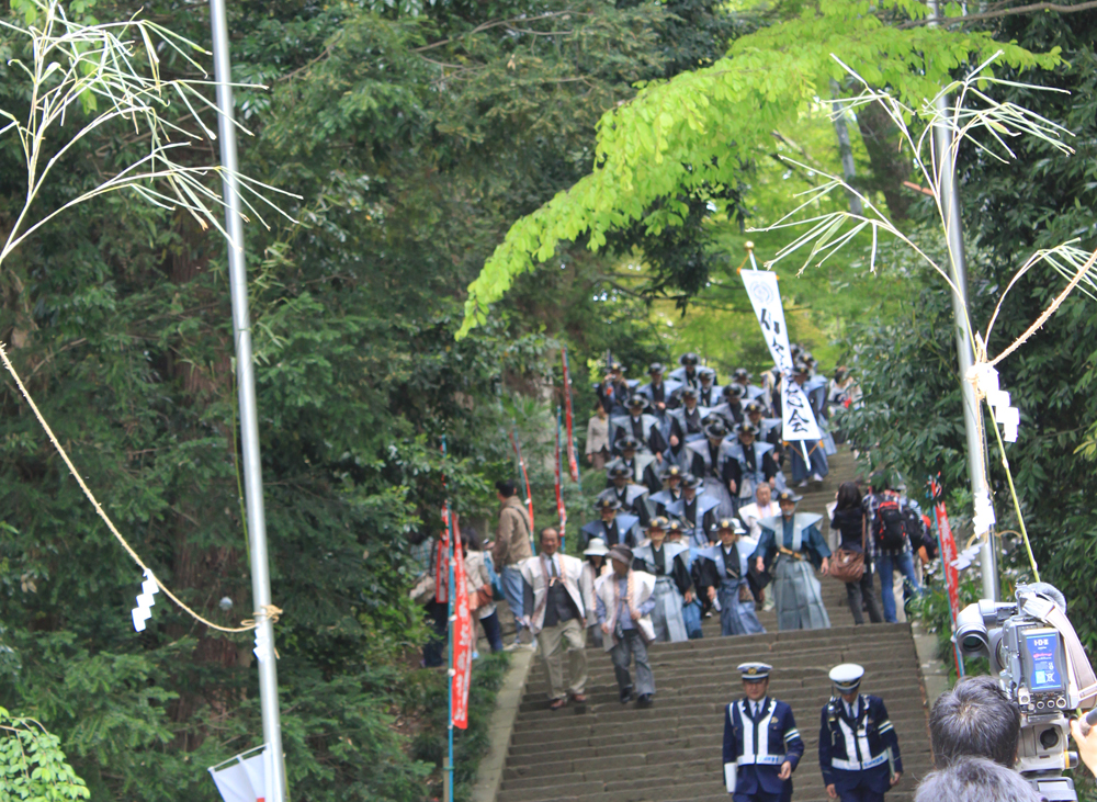 仙台藩志会の行列